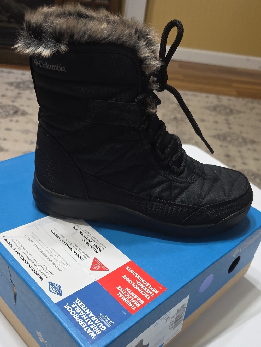 Columbia Black Faux-Fur Trim Insulated Winter Boot